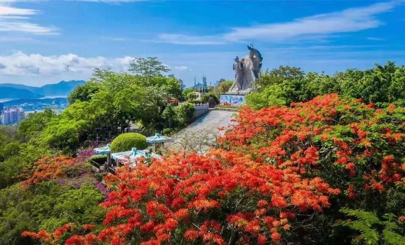 鹿回头风景区